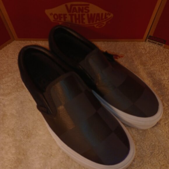 VANS Men's 4.5/Women's 6 Leather Slip On Black/Gray Checkerboard - Picture 11 of 12